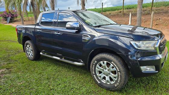 FORD RANGER 3.2 XLT 4X4 CD 20V DIESEL 4P AUTOMÁTICO
